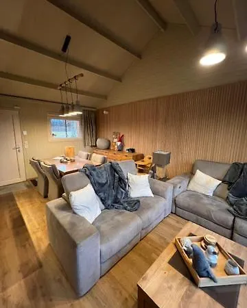 펜션 Genieterke 소메레우제